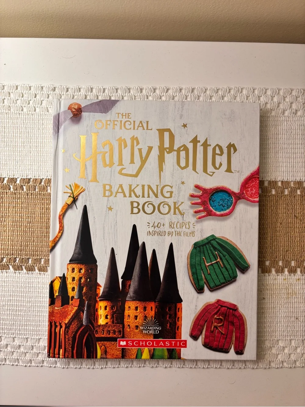 Scholastic Harry Potter Baking Book - White, Gold, Red, Green, Black